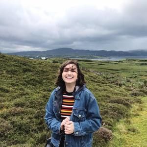 Meet your Posher, Olivia